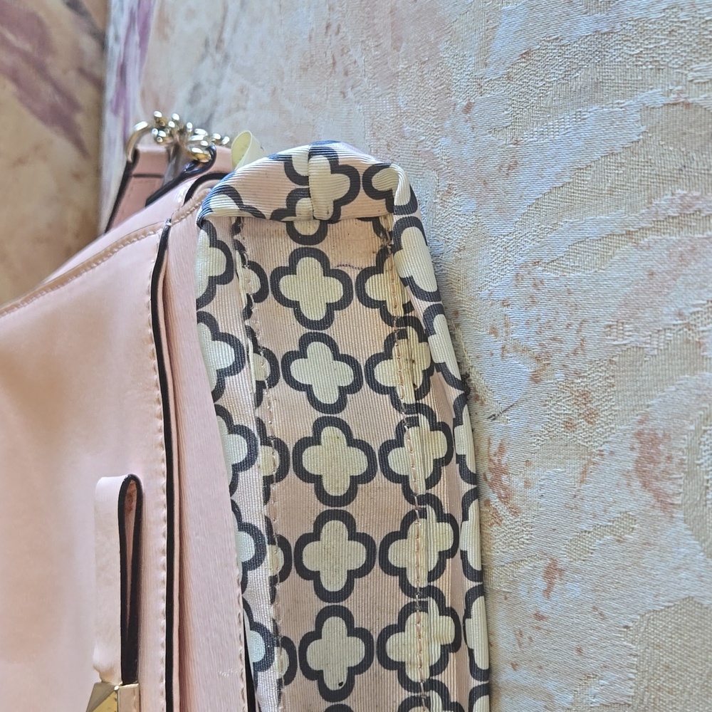 Kate Spade Crossbody - Picture 12 of 16